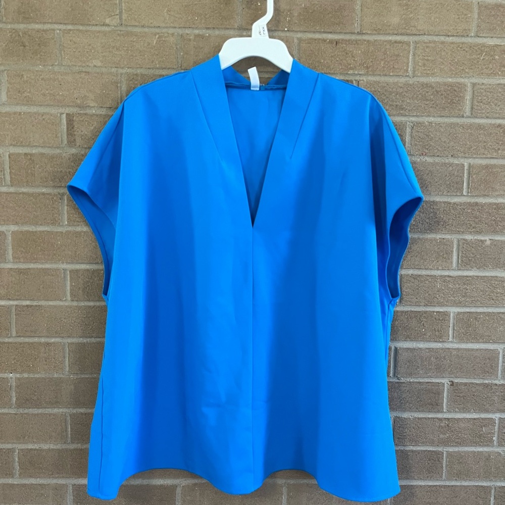 Glam - Picture 2 of 4